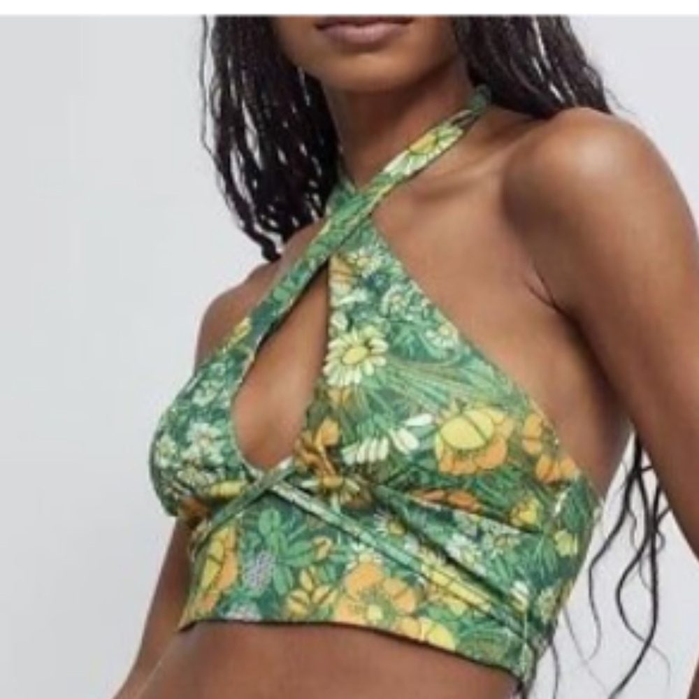 Green floral crossover halter top